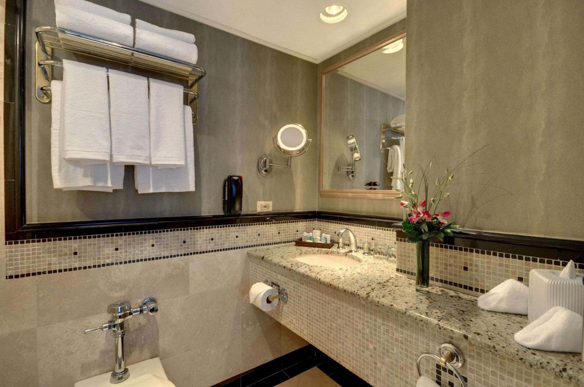 The Whitehall Hotel, Best Western Premier Collection Chicago Luaran gambar
